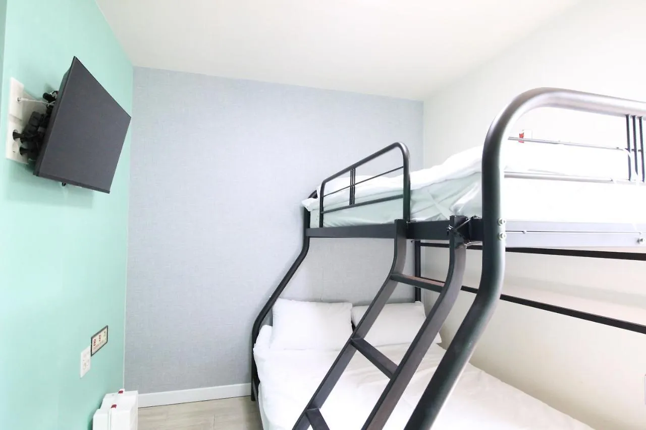 Stay In Blue Seul Albergue